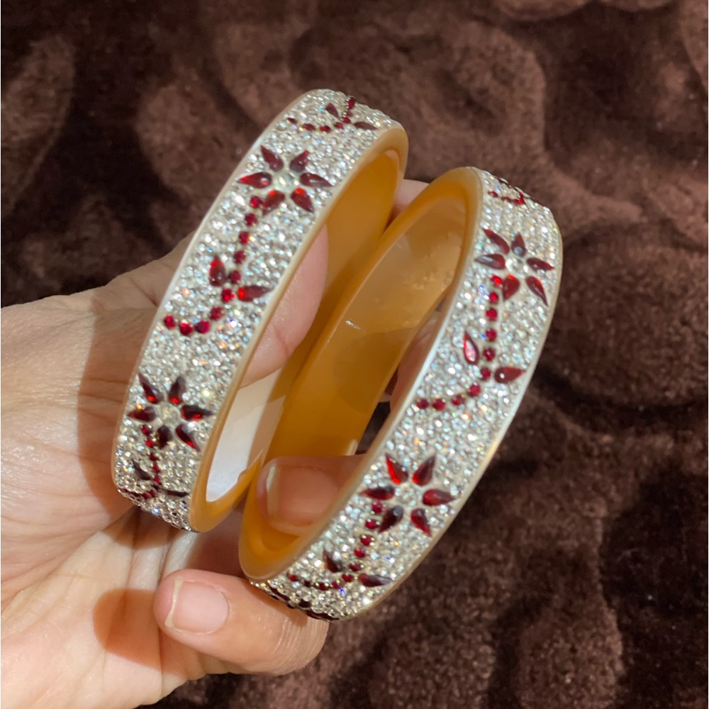 Bracelet pair
